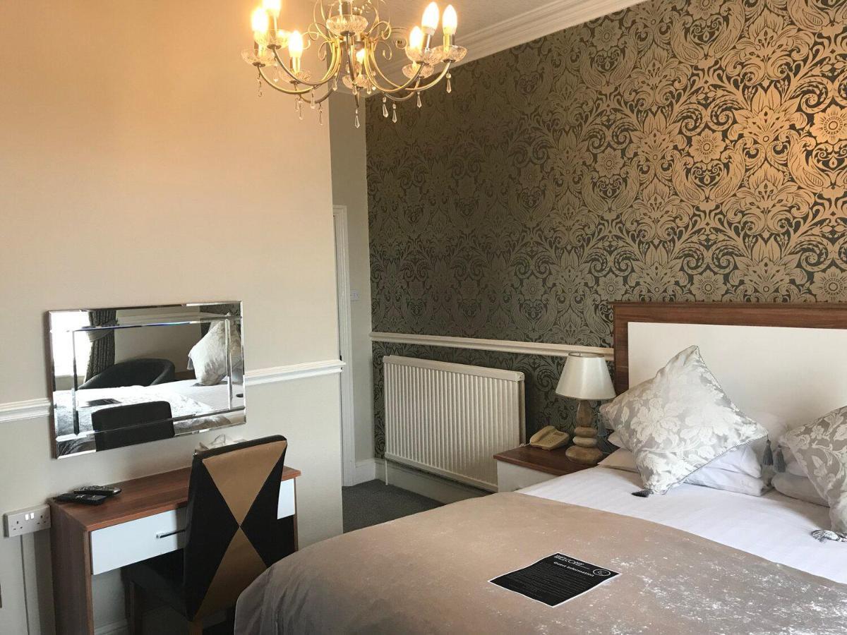 Lauriston & Lawton Court Hotel Llandudno Ngoại thất bức ảnh