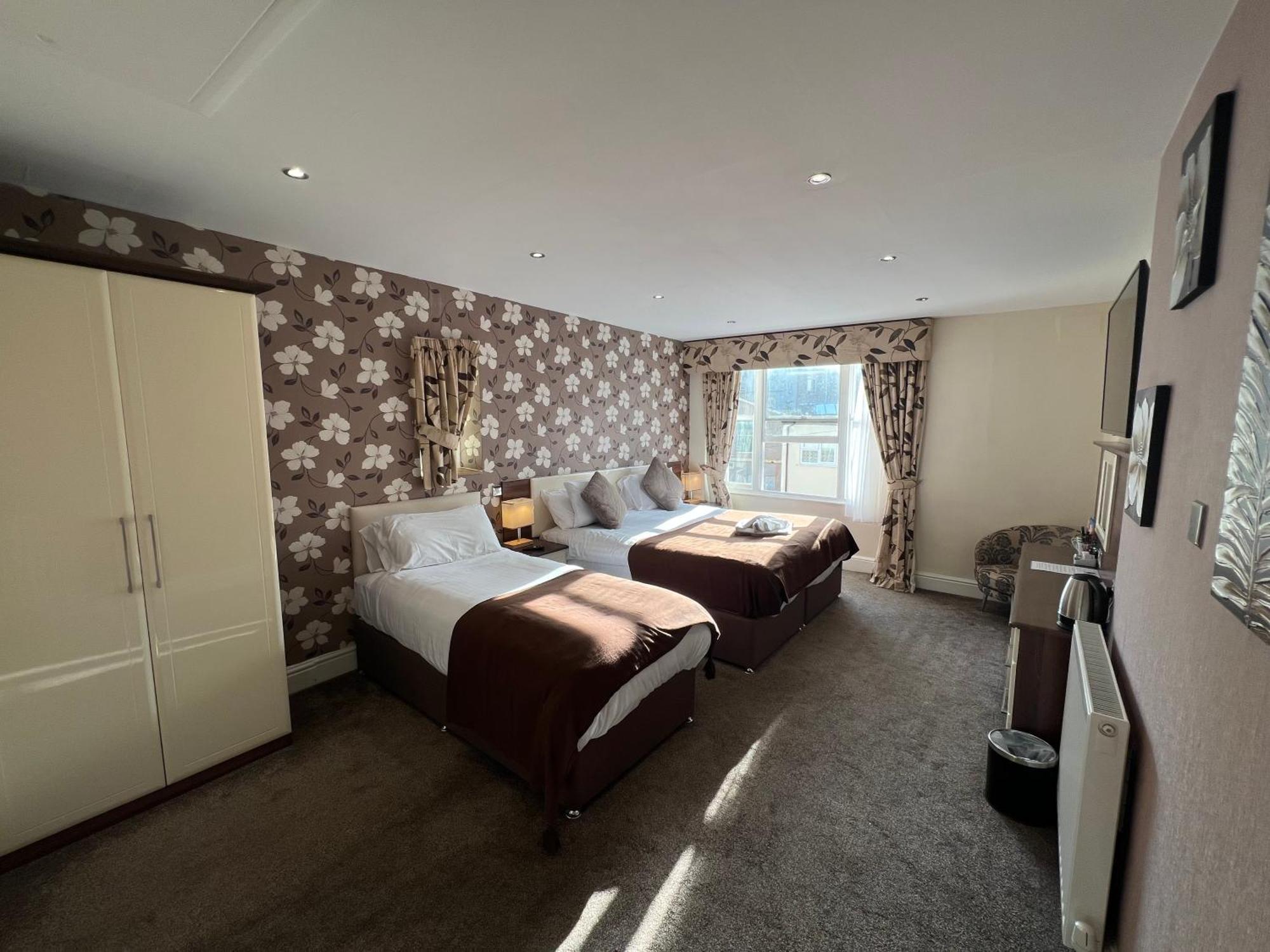 Lauriston & Lawton Court Hotel Llandudno Ngoại thất bức ảnh